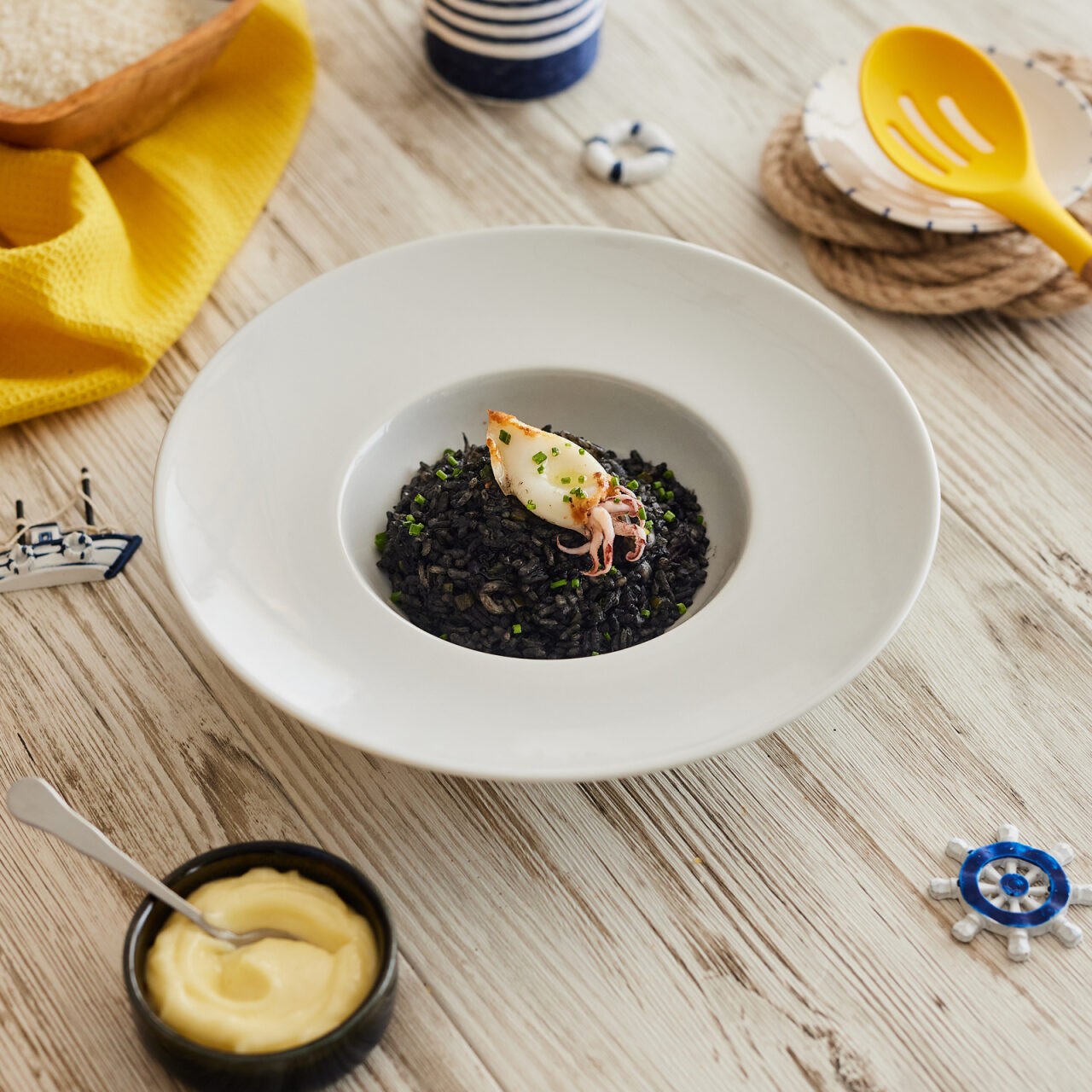 Arroz negro con calamares