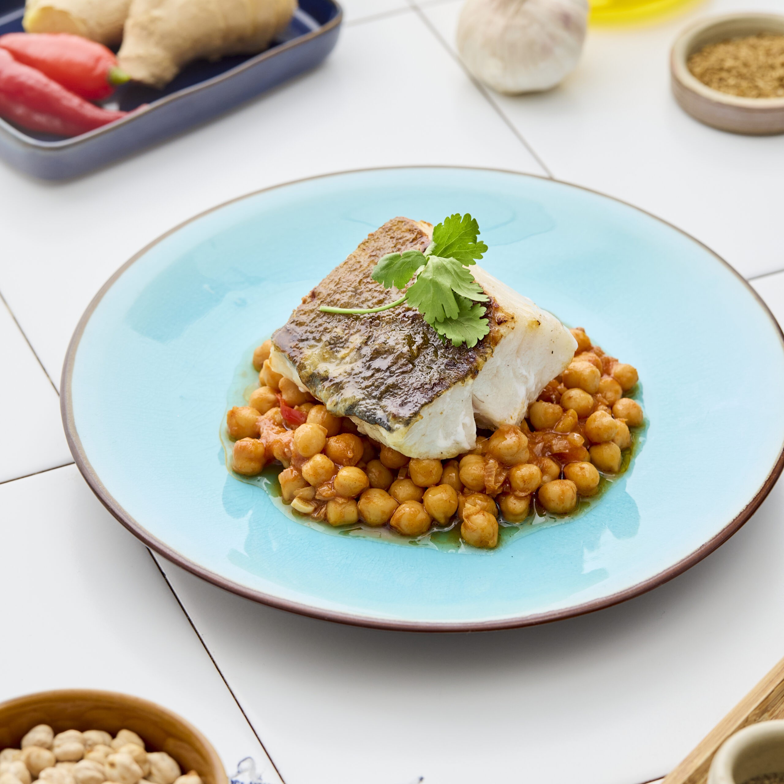 Bacalao con garbanzos picantes